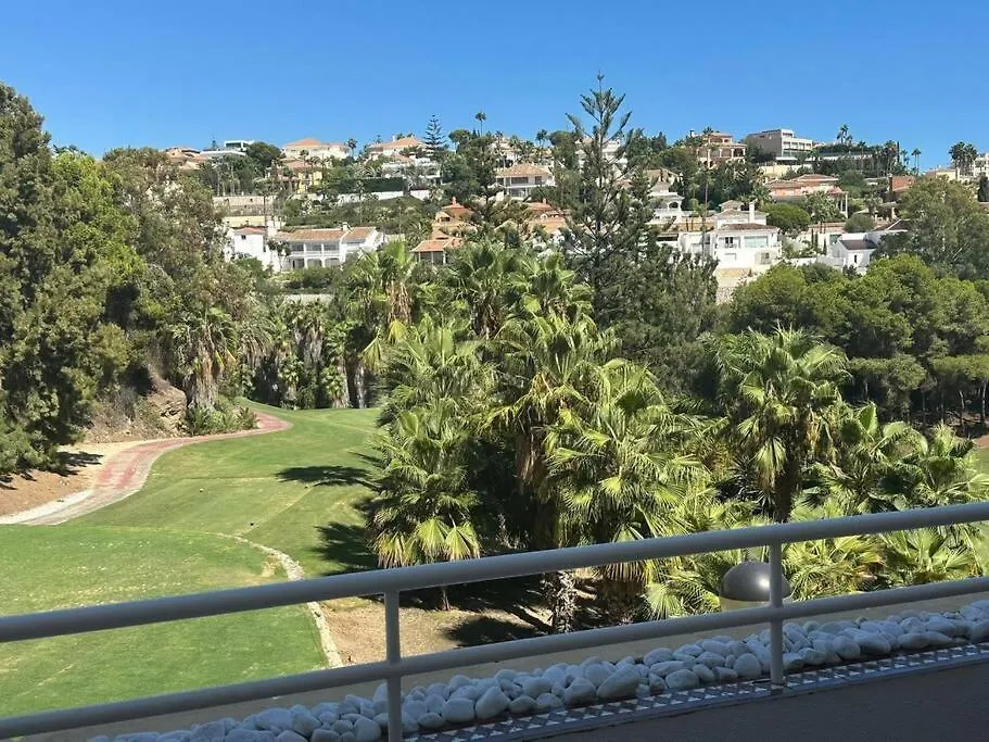 Las Palmeras Golf بينالماذينا